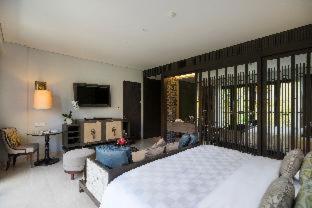 Family Premiere Room